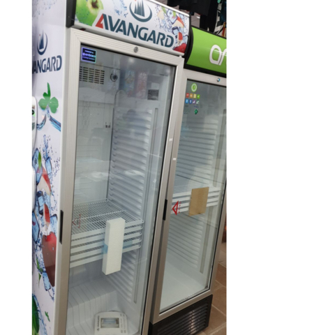 Muzlatgich ELIT 390 VIT