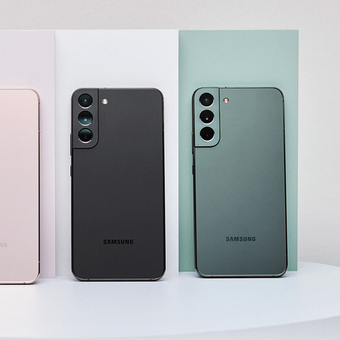 Smartfon SAMSUNG GALAXY S22