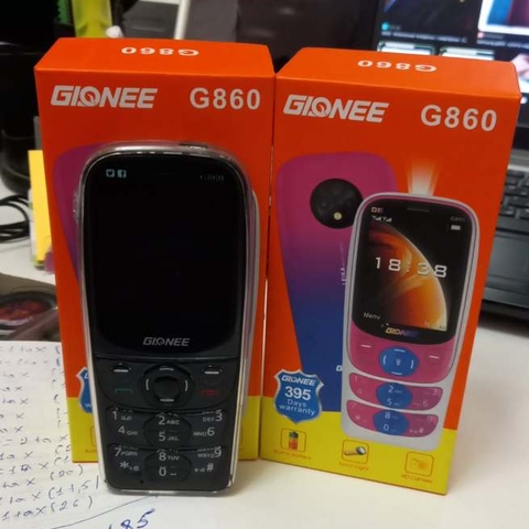 Telefon ELONEE G860